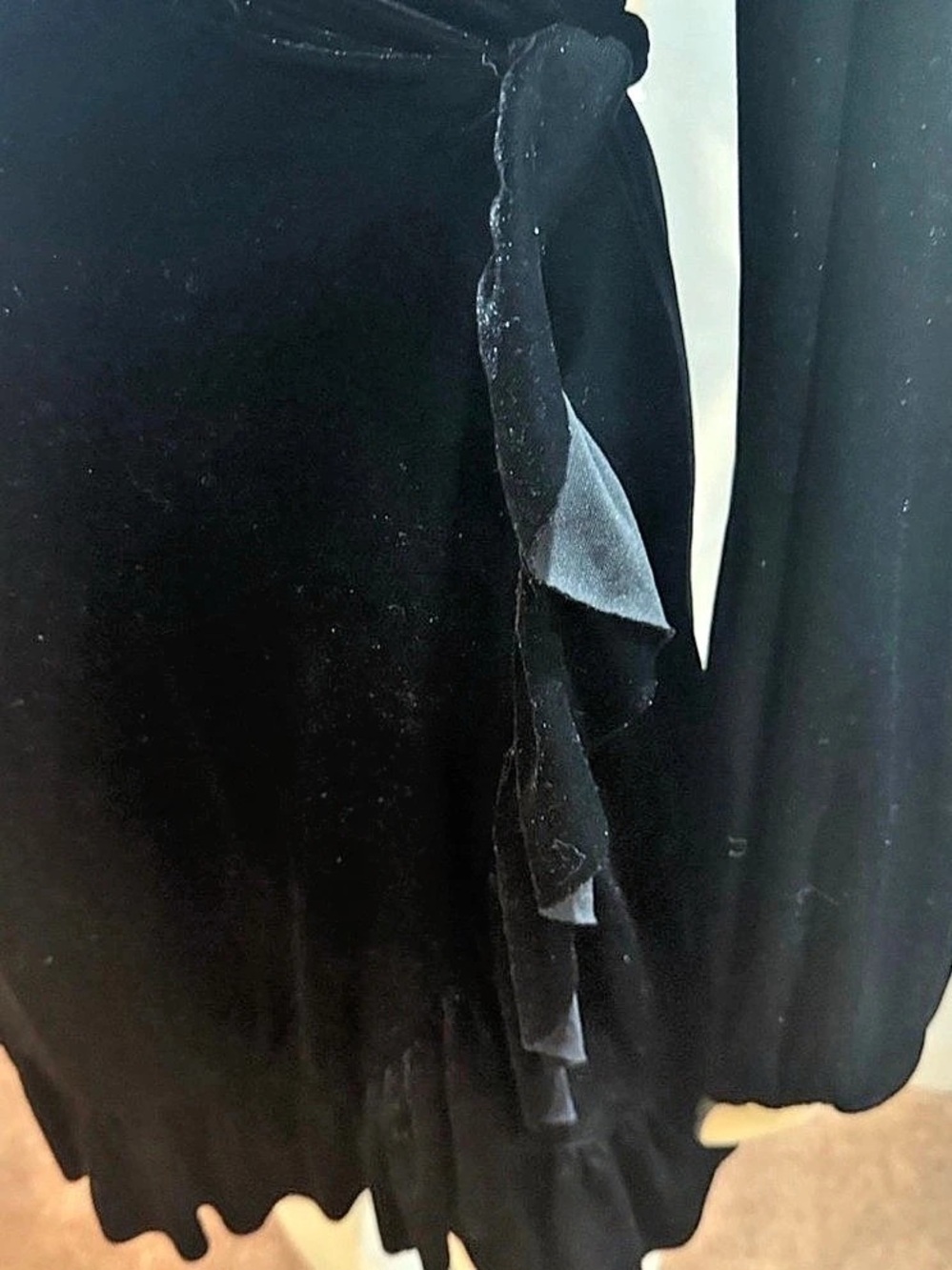 MISA Los Angeles Black Velvet-Look Mini Dress Size Large - Picture 5 of 10